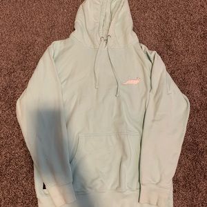 Rip n’ Dip hoodie.